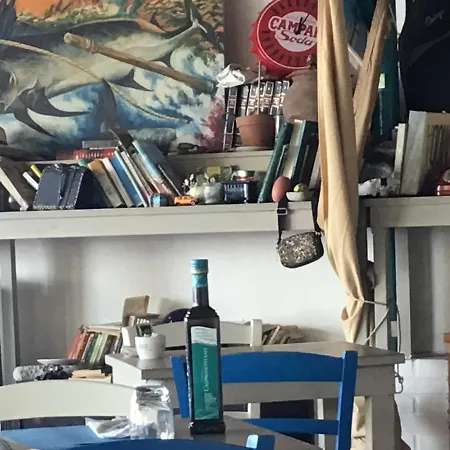 Sunset Le Sirene 宾馆 *