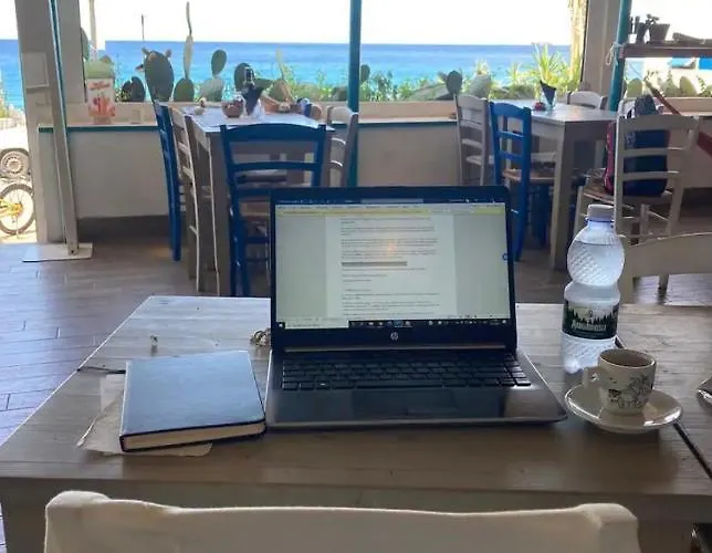 Sunset Le Sirene * سيلا